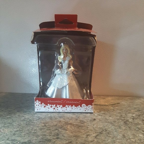 2013 Mattel Barbie Collectors Christmas Ornament Silver Dress in Box - Picture 10 of 12